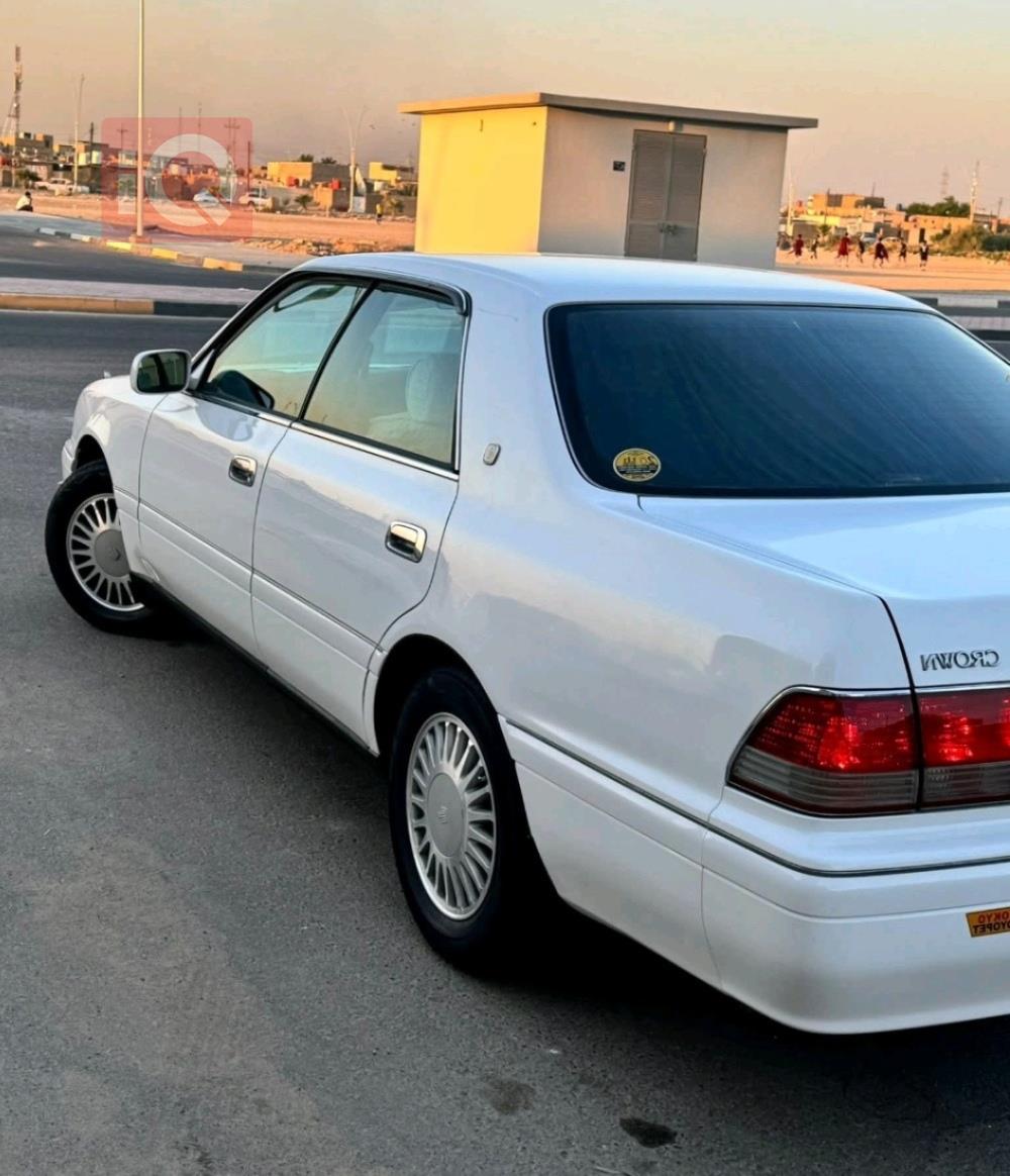 تويوتا كراون